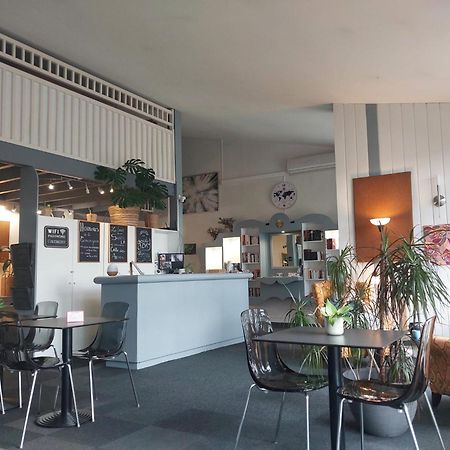 Escale Kennedy Hotel Merignac  Exterior photo