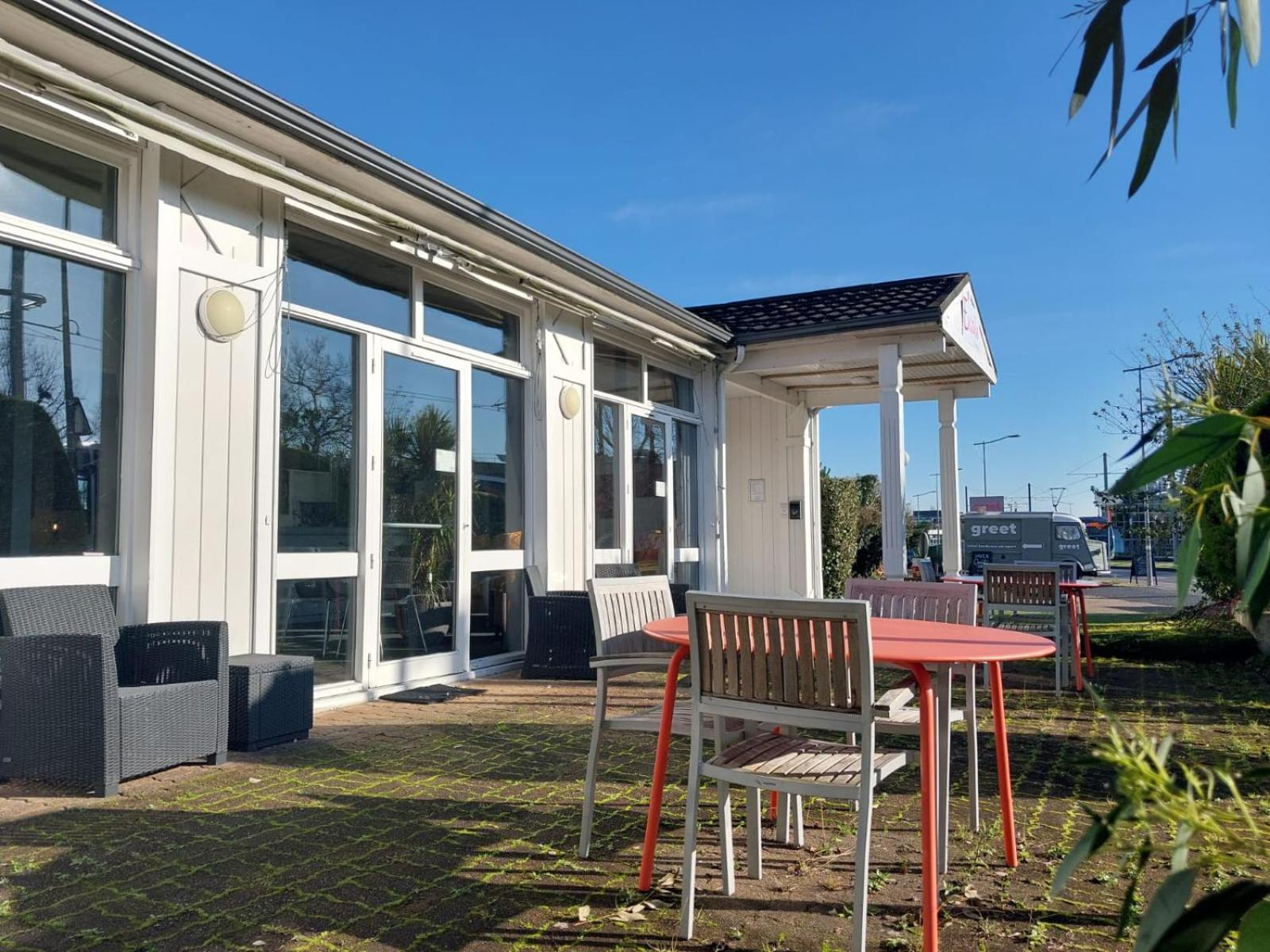 Escale Kennedy Hotel Merignac  Exterior photo
