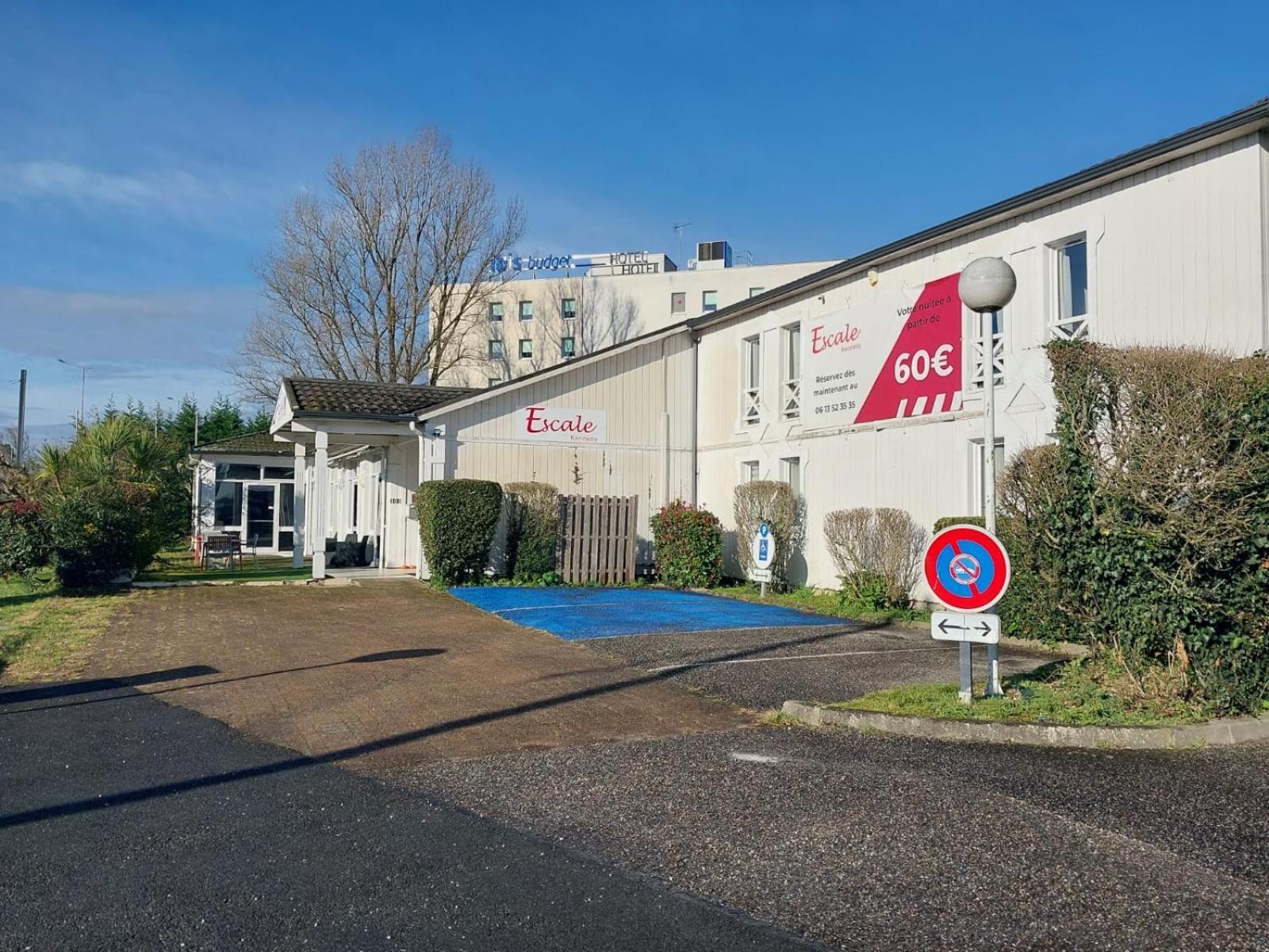 Escale Kennedy Hotel Merignac  Exterior photo